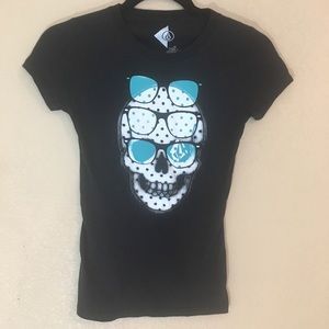 Volcom skull sunglasses graphic black tee xs EUC